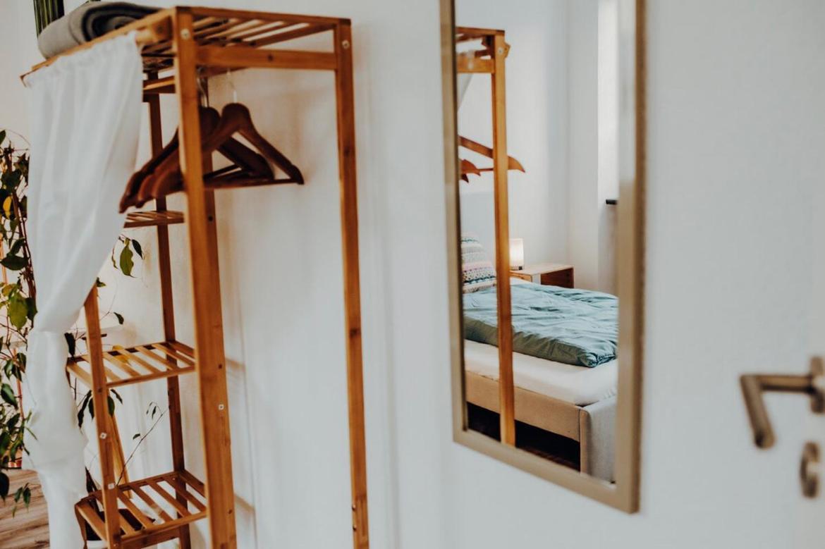 Mayen, Baeckerstr, Privatzimmer Nr1, Innenstadt, Naehe Nuerburgring & Burg Eltz, Gemeinschaftsbad Bagian luar foto